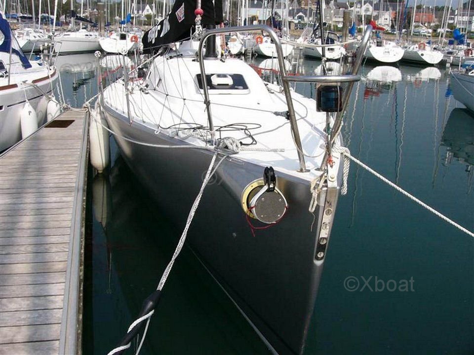 Sailboat of shipyard J Boats, Model J125 from 1998, France Atlantic Rochelle Technical sheet