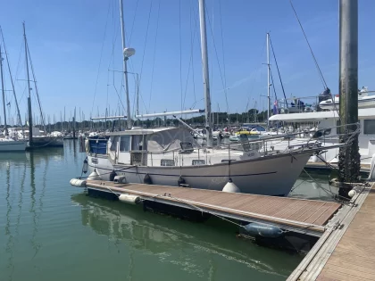 NAUTICAT 33