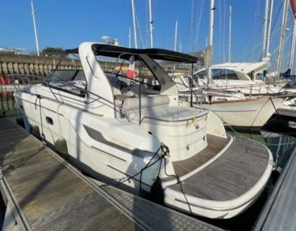 Used Motorboat BAVARIA 31 SPORT