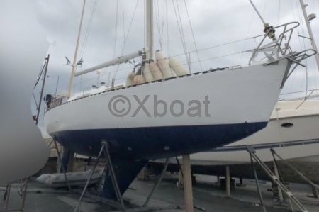Sailboat MYKOLAIV 12