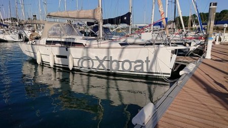 Sailboat DUFOUR 360 GRAND LARGE