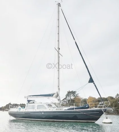 Sailboat VOYAGER 35