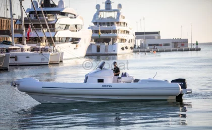 Used Motorboat SUNRISE 8.8