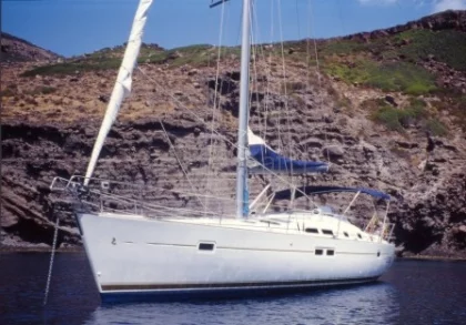 Sailboat OCEANIS 423