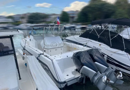 Used Motorboat Boston Whaler 28 Outrage