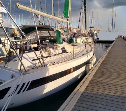 Sailboat COMET 11 PLUS