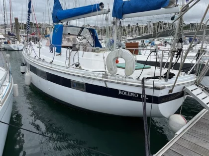 Sailboat CORONADO 35 CC