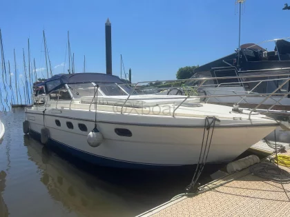 Used Motorboat PRINCESS 36 RIVIERA