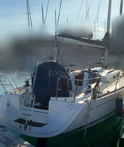 Sailboat DUFOUR 40 PERFORMANCE