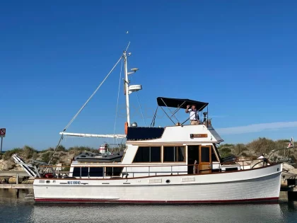 Used Motorboat GRAND BANKS 36 CLASSIC