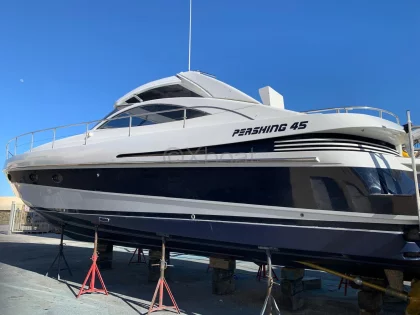 Used Motorboat PERSHING 45