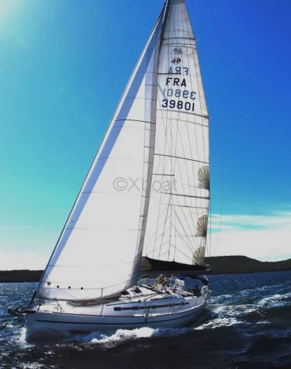 Sailboat HARMONY 42