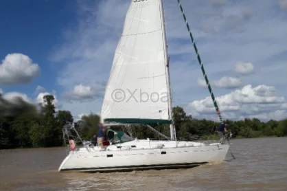 Sailboat OCEANIS 381