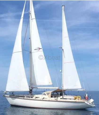 Sailboat AMEL SUPER MARAMU