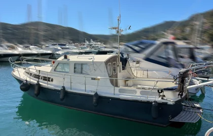 Used Motorboat ONJ 10.20