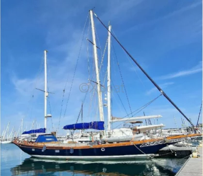 Sailboat CHEBEC